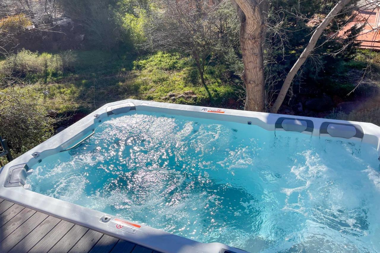 Sedona Hideaway With Swim Spa And Private Tavern! Extérieur photo